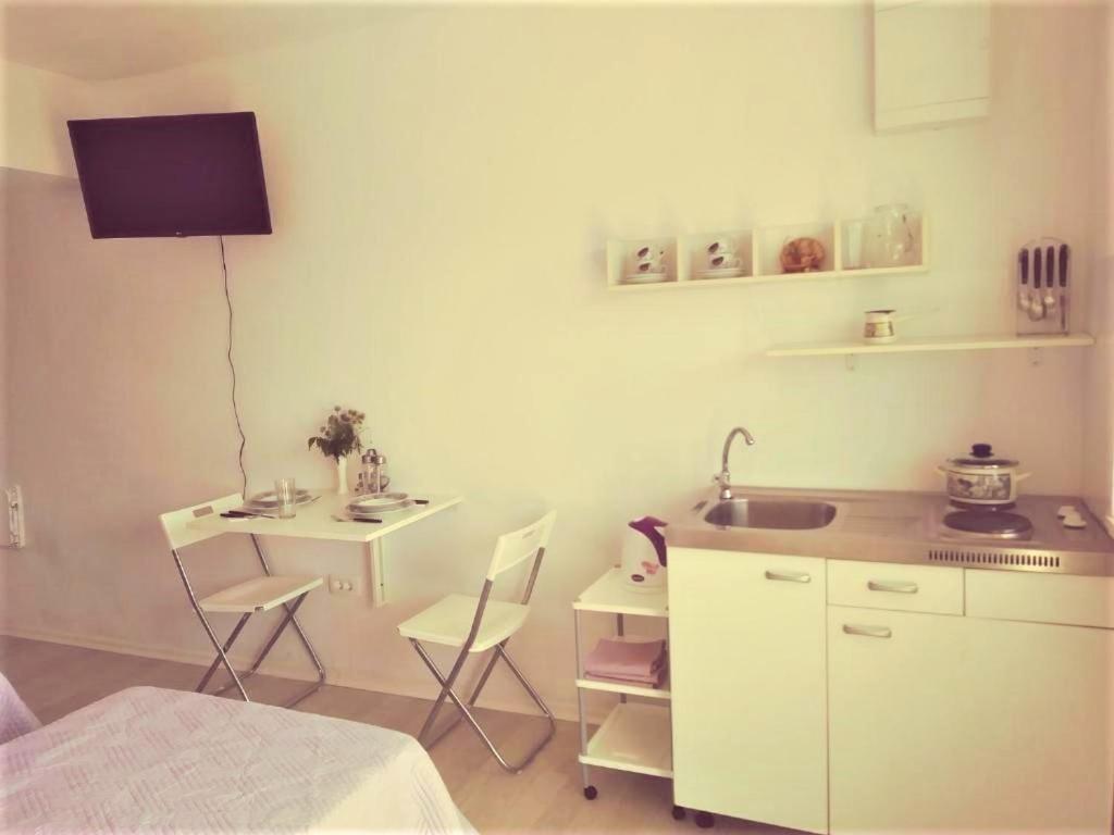 דירות סטון Studio Apartman Anita מראה חיצוני תמונה